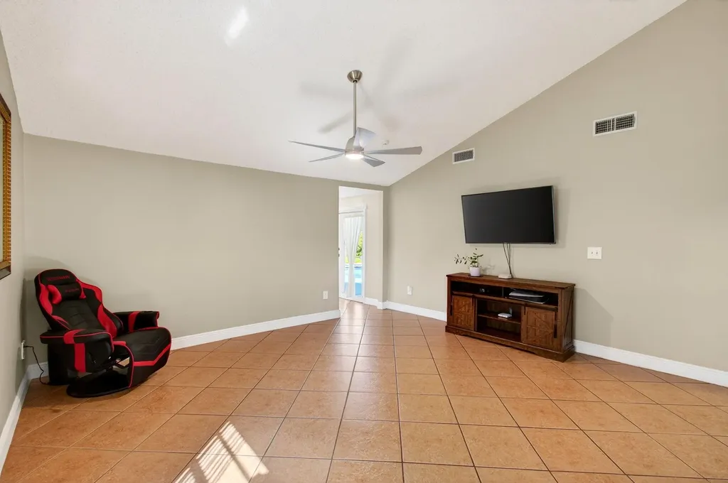 5333 Limewood Court Boynton Beach FL 33472