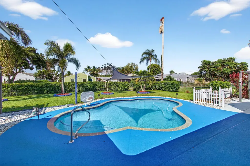 5333 Limewood Court Boynton Beach FL 33472