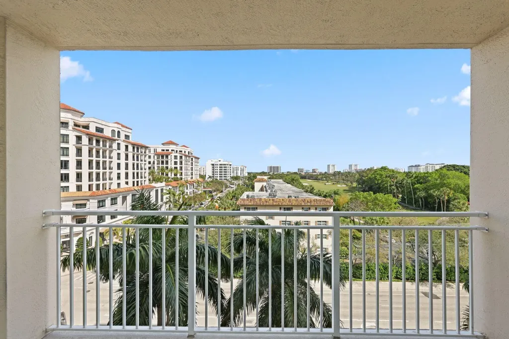 99 SE Mizner Boulevard Boca Raton FL 33432