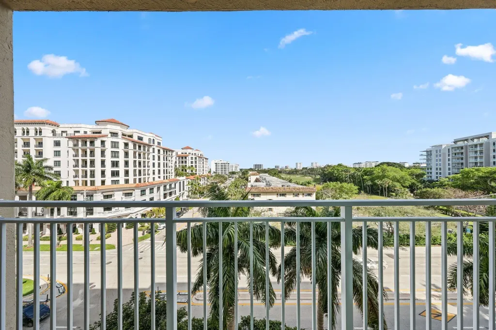 99 SE Mizner Boulevard Boca Raton FL 33432