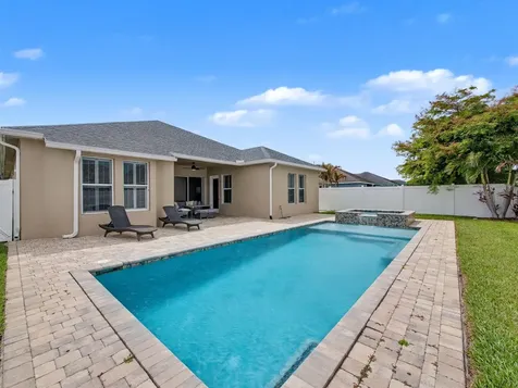 10492 SW Sarah Way Port St Lucie FL 34987