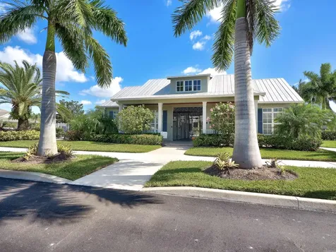 10492 SW Sarah Way Port St Lucie FL 34987