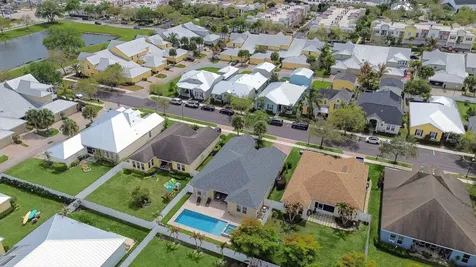 10492 SW Sarah Way Port St Lucie FL 34987