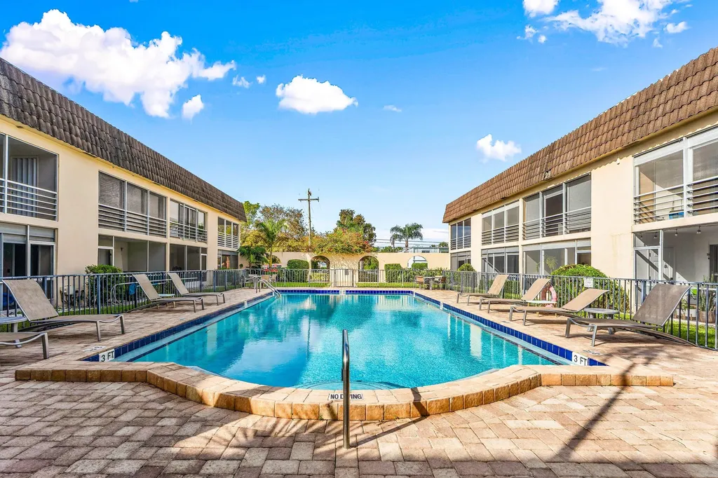 342 Southwind Drive North Palm Beach FL 33408