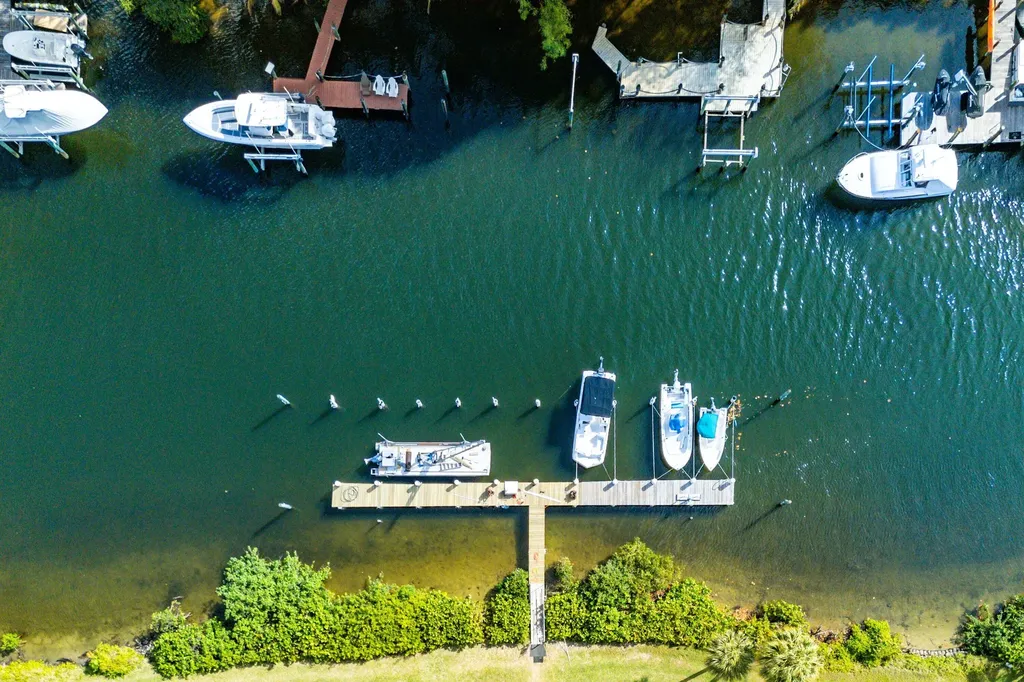 342 Southwind Drive North Palm Beach FL 33408