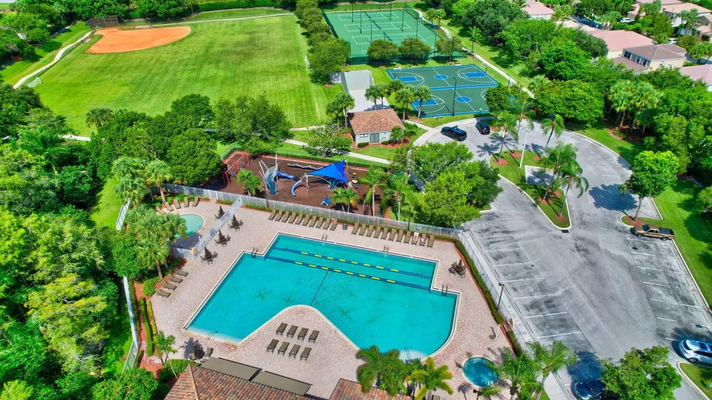 6172 Oak Bluff Way Lake Worth FL 33467