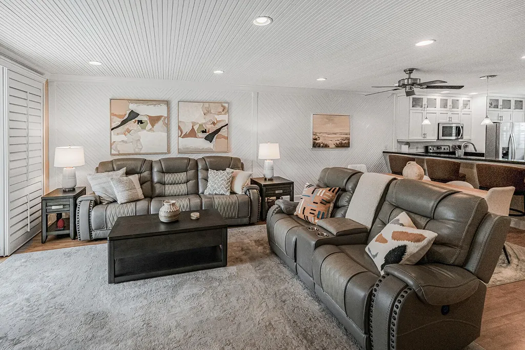 3901 SE Saint Lucie Boulevard Stuart FL 34997
