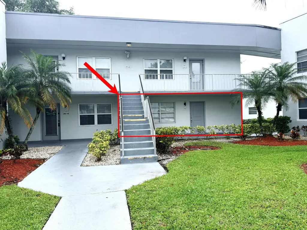 586 Normandy M Delray Beach FL 33484