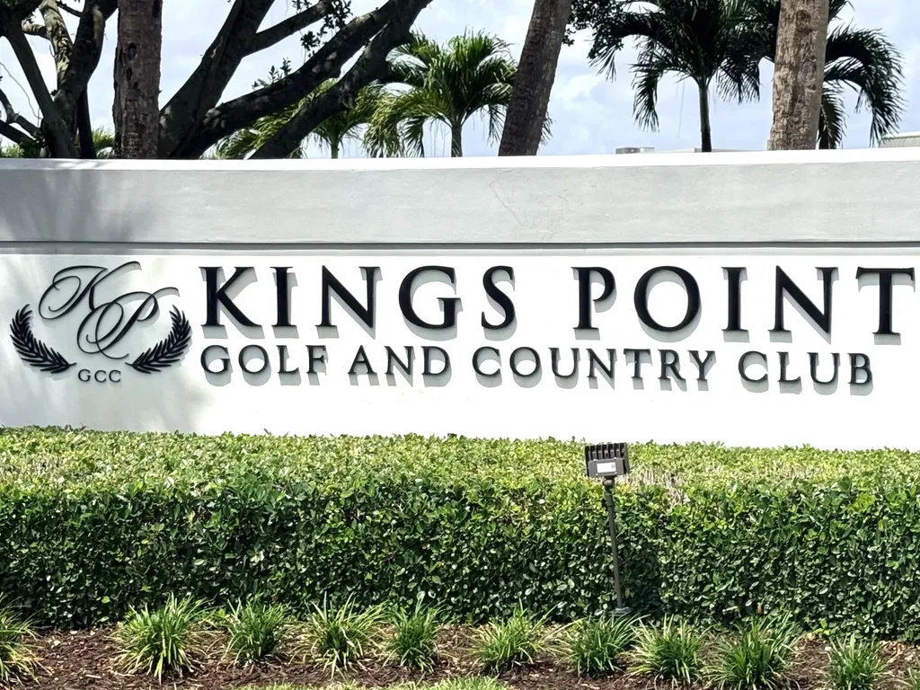 586 Normandy M Delray Beach FL 33484