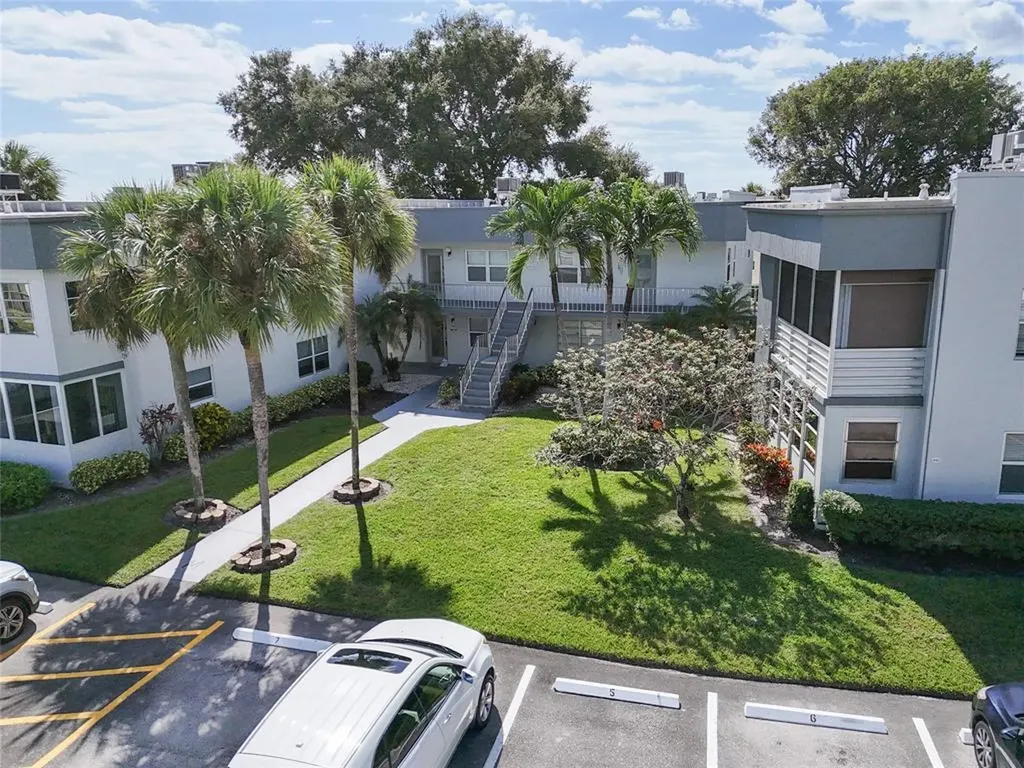 586 Normandy M Delray Beach FL 33484