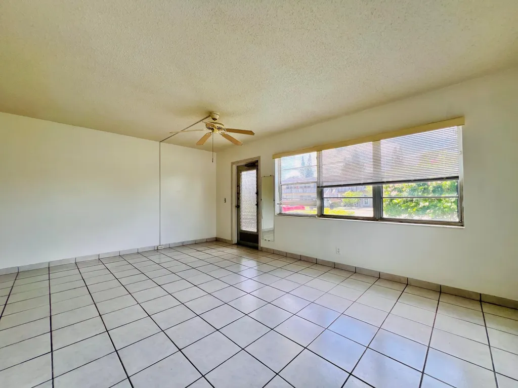 141 Sussex H West Palm Beach FL 33417