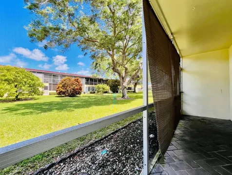 141 Sussex H West Palm Beach FL 33417