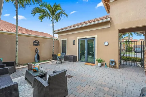 9368 Cantal Circle E Parkland FL 33076