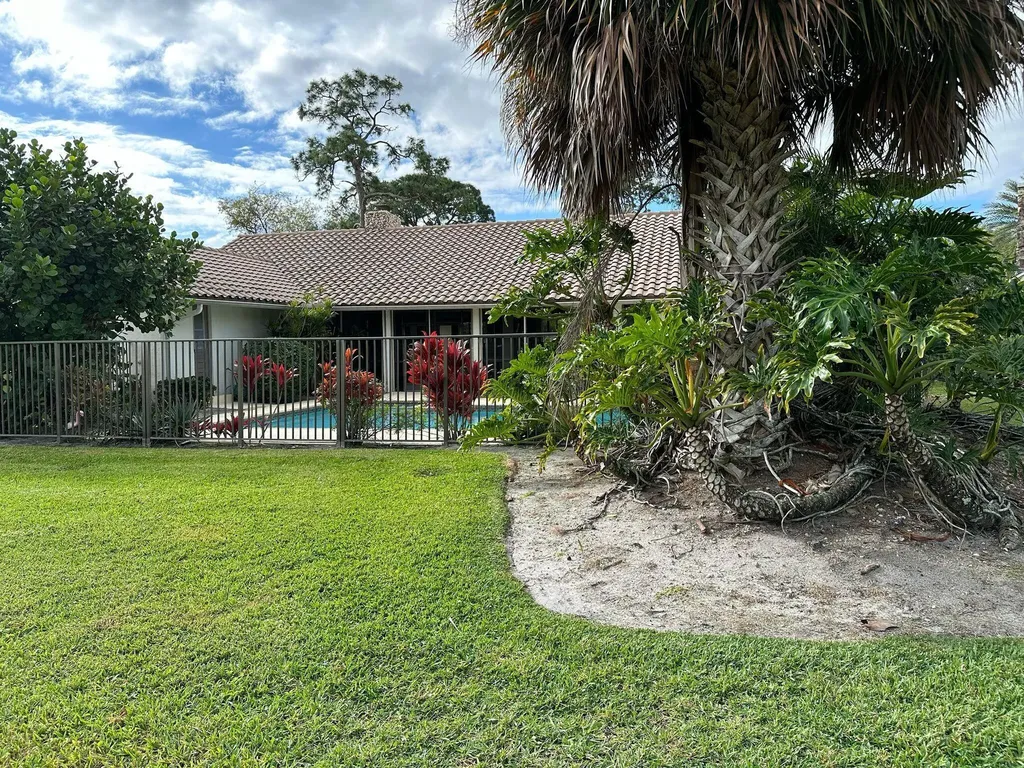 7243 Encina Lane Boca Raton FL 33433