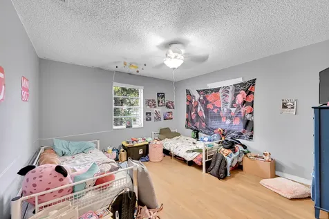 1331 S Palmway Lake Worth Beach FL 33460