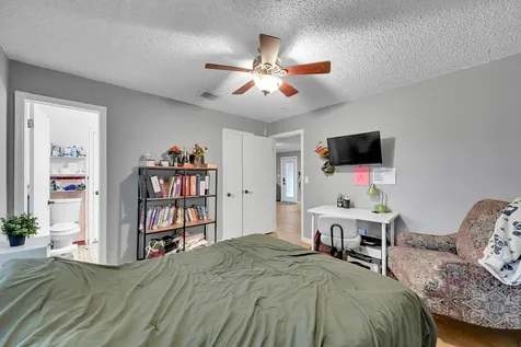 1331 S Palmway Lake Worth Beach FL 33460