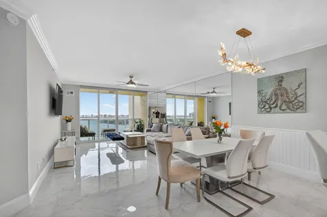 2650 Lake Shore Riviera Beach FL 33404