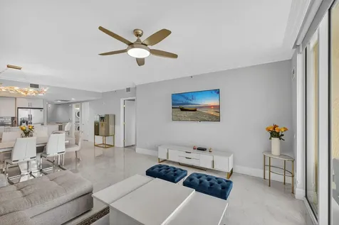 2650 Lake Shore Riviera Beach FL 33404