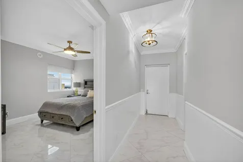 2650 Lake Shore Riviera Beach FL 33404