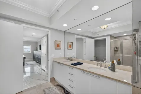 2650 Lake Shore Riviera Beach FL 33404