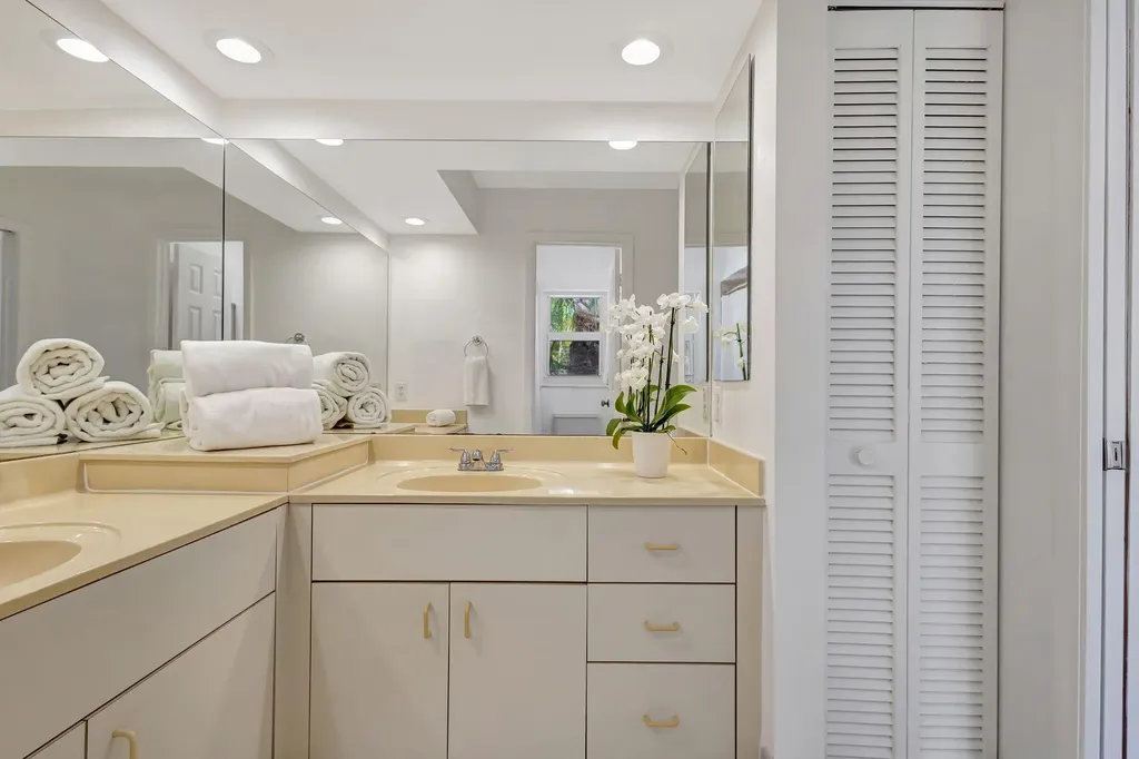 1106 Ocean Dunes Circle Jupiter FL 33477