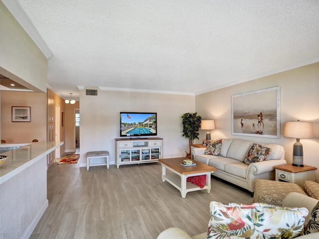 2866 NE 30th Street Fort Lauderdale FL 33306