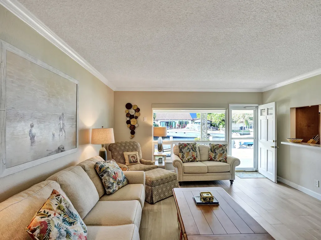 2866 NE 30th Street Fort Lauderdale FL 33306