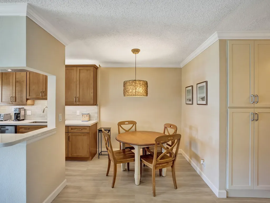 2866 NE 30th Street Fort Lauderdale FL 33306