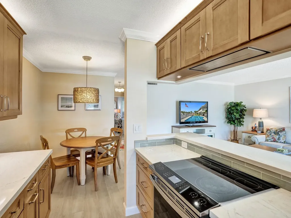 2866 NE 30th Street Fort Lauderdale FL 33306