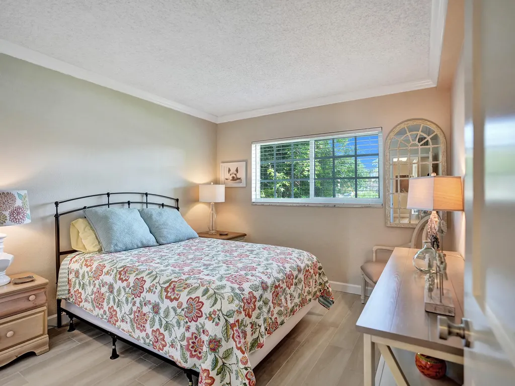 2866 NE 30th Street Fort Lauderdale FL 33306