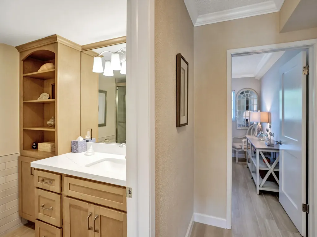 2866 NE 30th Street Fort Lauderdale FL 33306