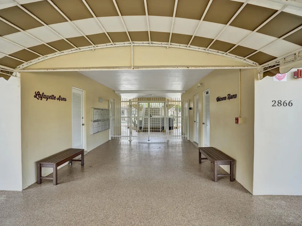 2866 NE 30th Street Fort Lauderdale FL 33306
