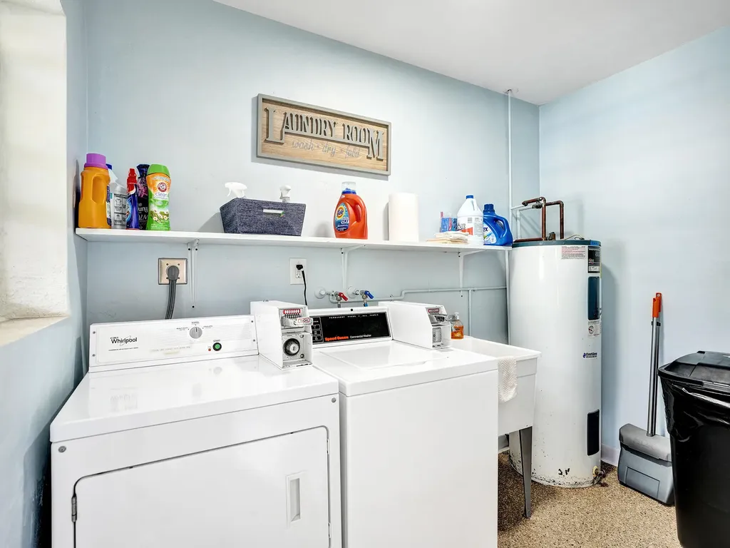 2866 NE 30th Street Fort Lauderdale FL 33306