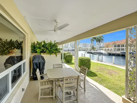 2866 NE 30th Street Fort Lauderdale FL 33306