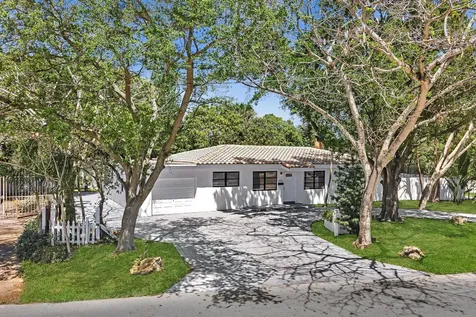 835 NE 16th Street Fort Lauderdale FL 33304