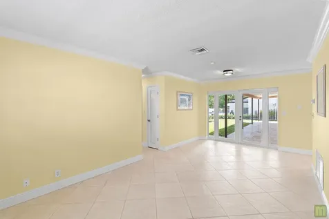 260 Lake Drive Coconut Creek FL 33066