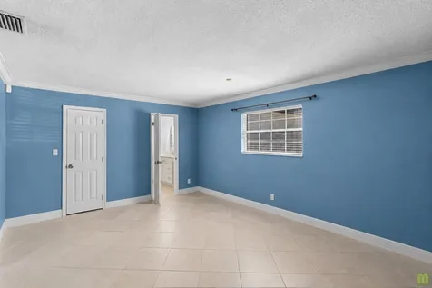 260 Lake Drive Coconut Creek FL 33066
