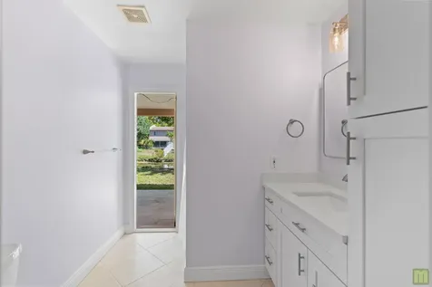 260 Lake Drive Coconut Creek FL 33066