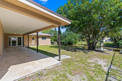 260 Lake Drive Coconut Creek FL 33066