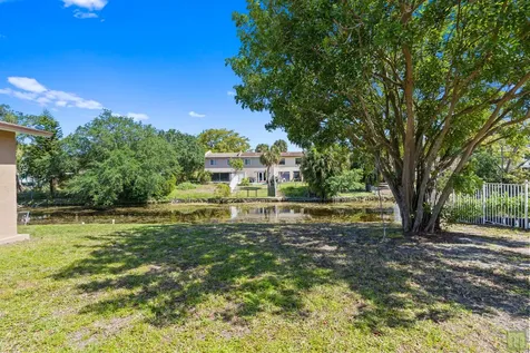 260 Lake Drive Coconut Creek FL 33066