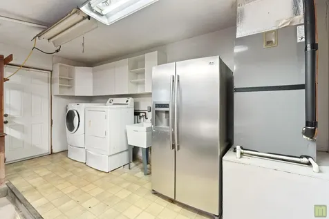 260 Lake Drive Coconut Creek FL 33066