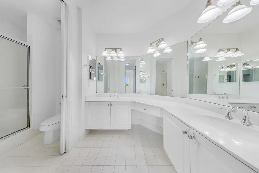 3600 Oaks Clubhouse Drive Pompano Beach FL 33069