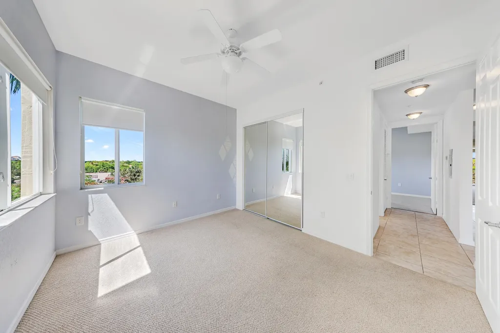 3600 Oaks Clubhouse Drive Pompano Beach FL 33069
