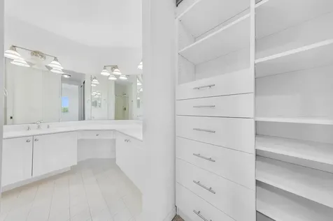 3600 Oaks Clubhouse Drive Pompano Beach FL 33069