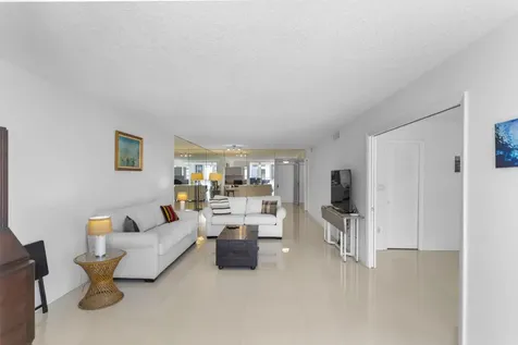 3100 NE 49th Street Fort Lauderdale FL 33308