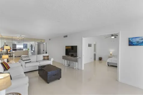 3100 NE 49th Street Fort Lauderdale FL 33308