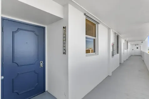 3100 NE 49th Street Fort Lauderdale FL 33308