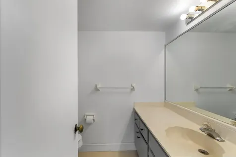 3100 NE 49th Street Fort Lauderdale FL 33308