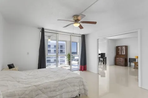 3100 NE 49th Street Fort Lauderdale FL 33308