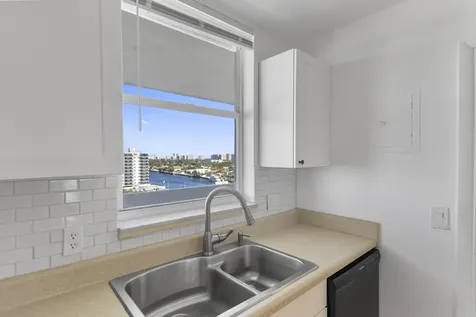 3100 NE 49th Street Fort Lauderdale FL 33308